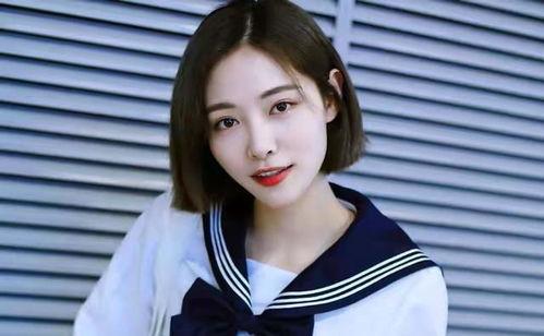 明星吃瓜视频许佳琪,揭秘明星幕后生活点滴