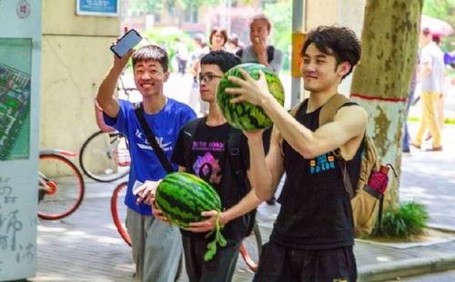 长清大学吃瓜原视频