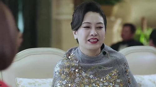 吃瓜贵妇博主视频大全,揭秘吃瓜贵妇博主视频大全